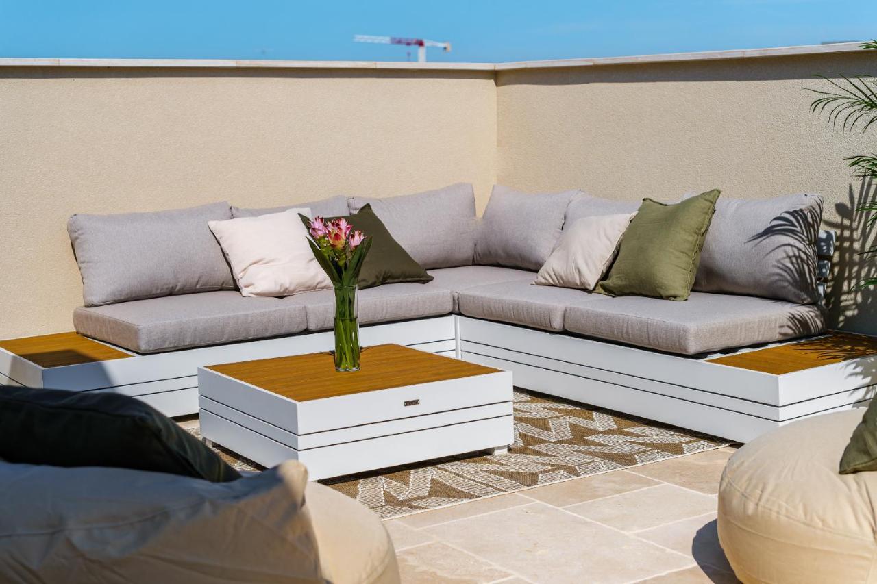 Helloapulia Charming Palazzo Clemente - Self-Catering Suites With Aircondition Monopoli Ngoại thất bức ảnh