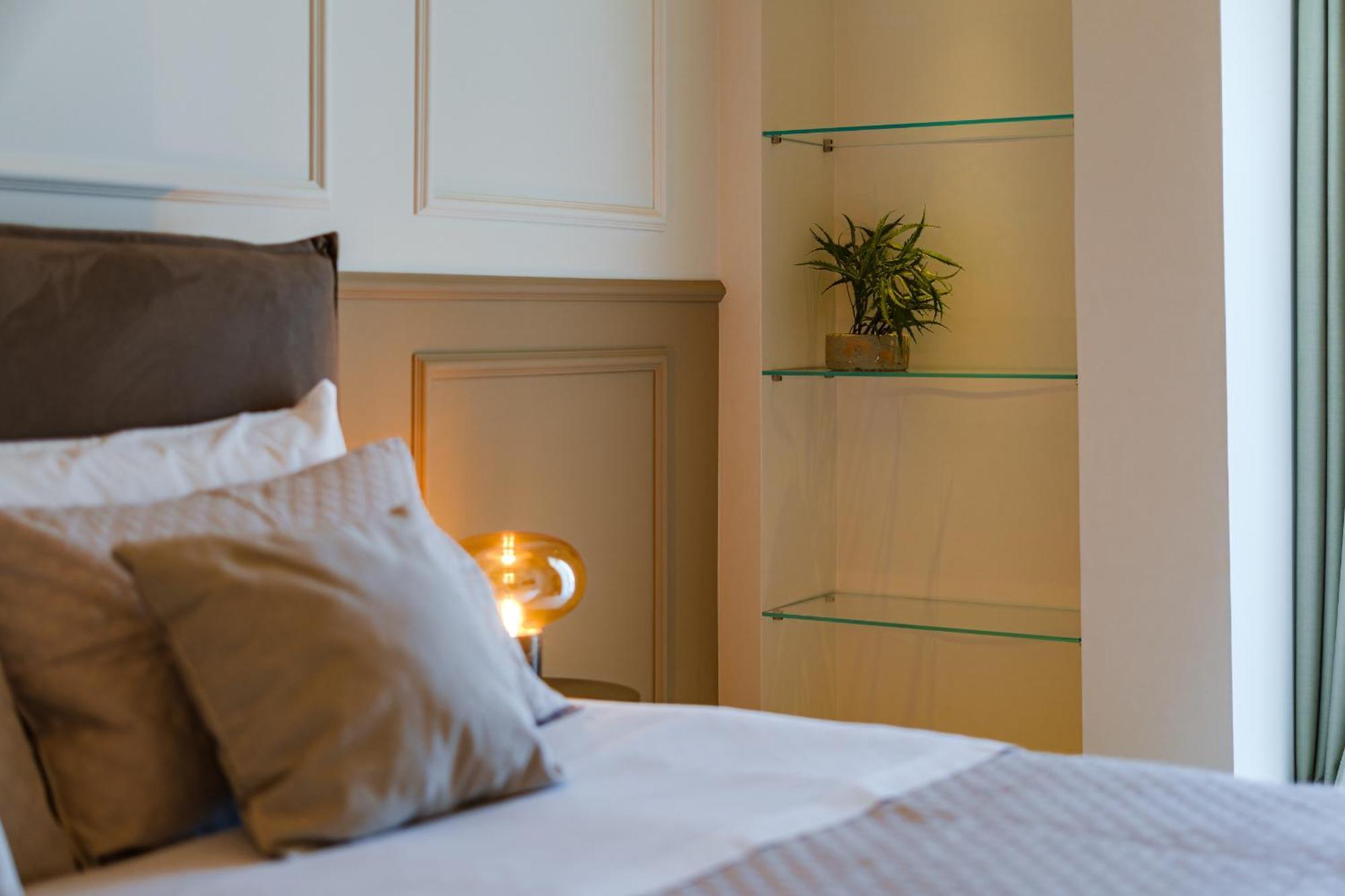 Helloapulia Charming Palazzo Clemente - Self-Catering Suites With Aircondition Monopoli Ngoại thất bức ảnh