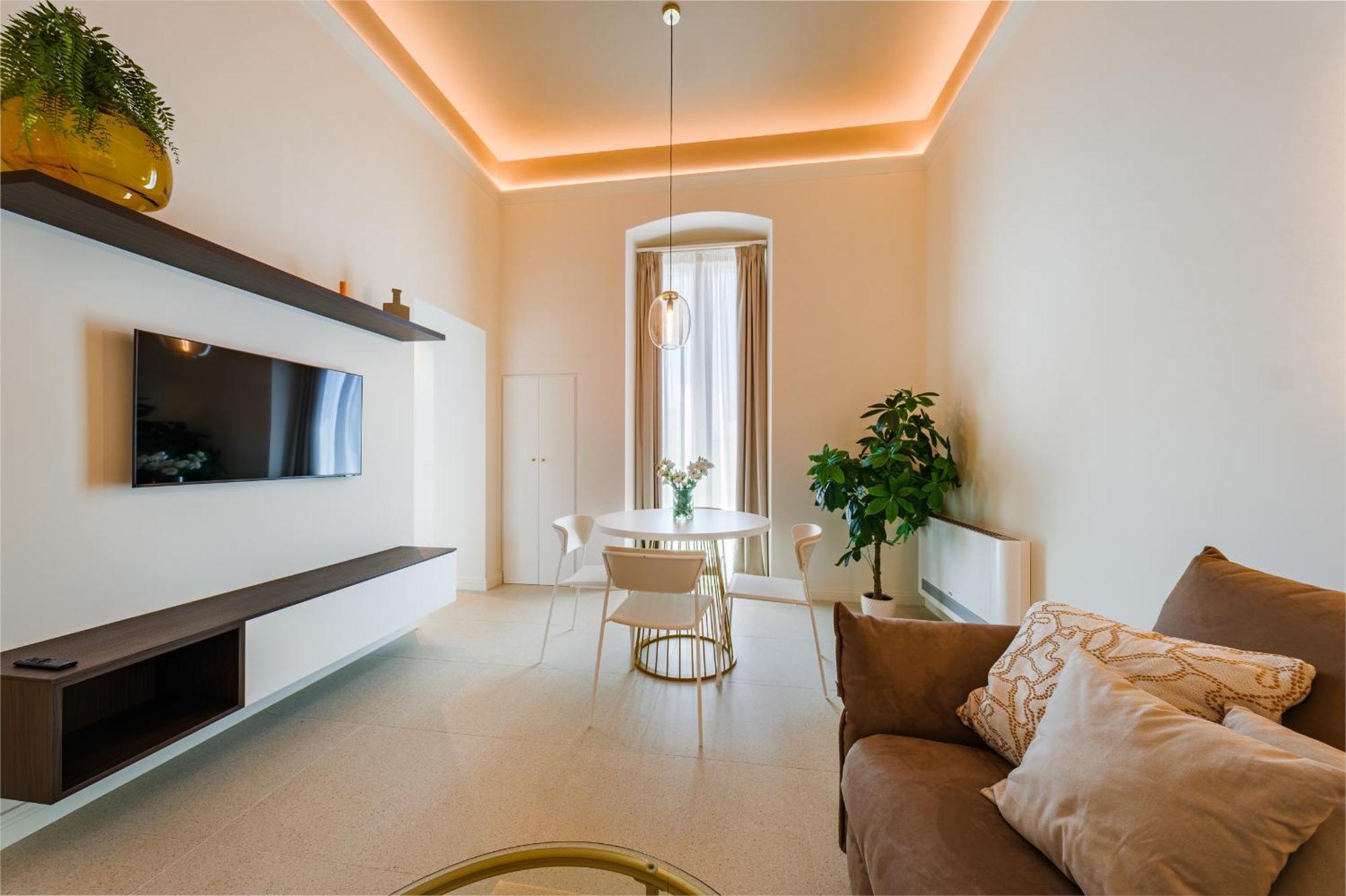 Helloapulia Charming Palazzo Clemente - Self-Catering Suites With Aircondition Monopoli Ngoại thất bức ảnh